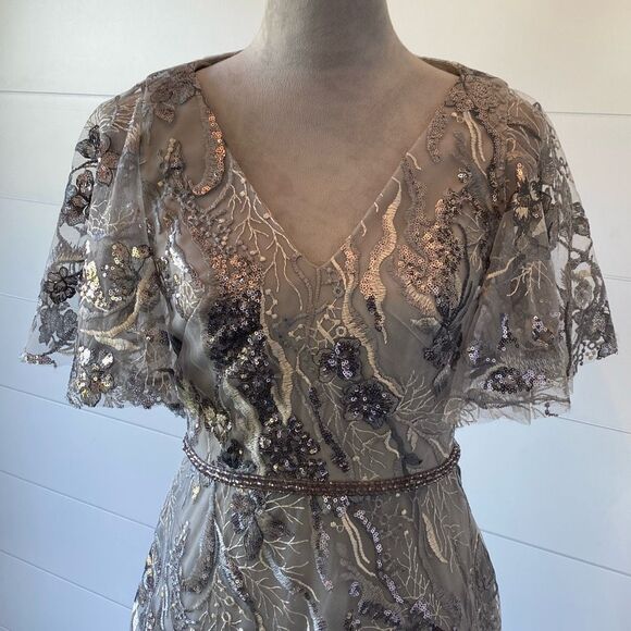Mac Duggal  Silver Flutter Sleeve Embellished Gown Sz 6 $798
NWOT - Picture 2 of 13